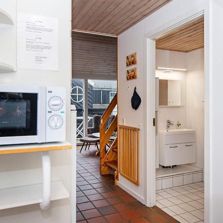 6 Person Holiday Home In Fan Фанё Экстерьер фото