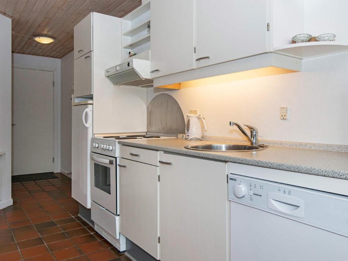 6 Person Holiday Home In Fan Фанё Экстерьер фото